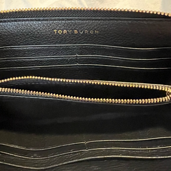 Tory Burch Authentic Wallet - Picture 3 of 8